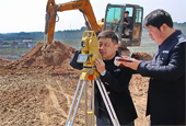习近平：做好耕地占补平衡 推进农村土地流转